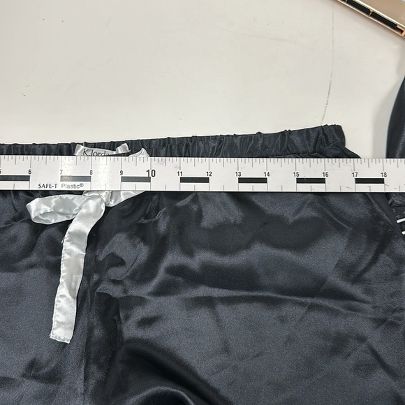 K Jordan Masseys Satin Pajama Set Sz XL - Picture 9 of 10